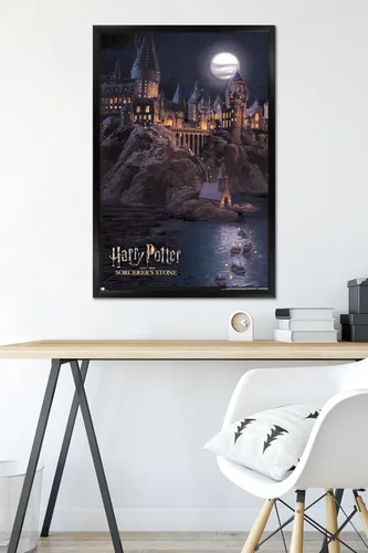 Miniatura 6 de Harry Potter y la piedra del hechicero - Póster de Hogwarts en la noche, 34 pulgadas de largo x 22.4 pulgadas de ancho, versión enmarcada en negro