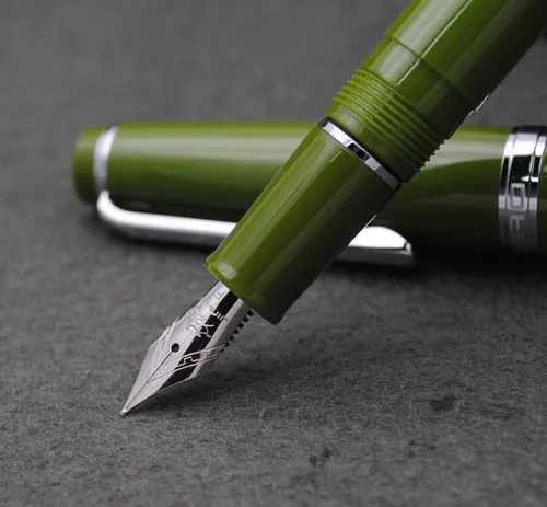 Miniatura 5 de JINHAO 82 - Pluma estilográfica con clip plateado (punta F 0.020 in, verde aguacate)