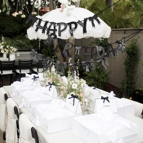 Miniatura 7 de Decoraciones de Cumpleaños con Lazo Negro Pre-encordado, Decoraciones de Fiesta Coqueta Negra, Suministros de Fiesta con Lazo Incluyen Pancarta