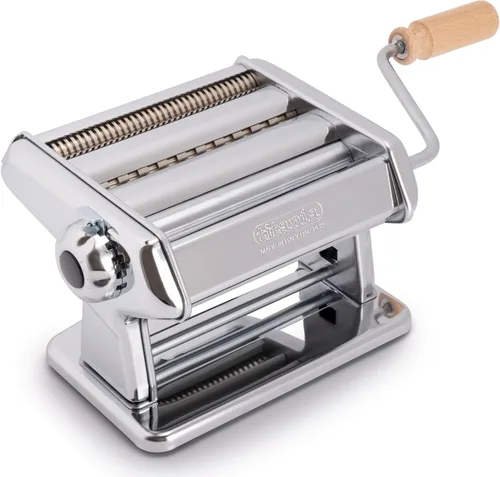Imperia Titania Pasta Maker - La máquina está 100% fabricada en Italia, construcción de acero resistente, rodillo manual con mango de madera,
