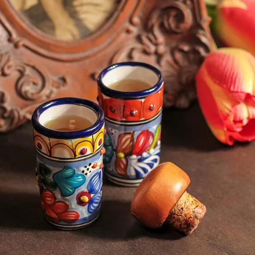 Miniatura 6 de Juego de 4 vasos de chupito Talavera auténticos mexicanos para tequila - Pintados a mano - 2 Oz (Talavera colorida)