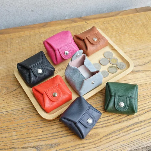 Miniatura 37 de Cockatoo Monedero de cuero genuino para cambio, mini billetera con bolsillo a presión para hombres y mujeres, Rojo (Aurora Red), Casual