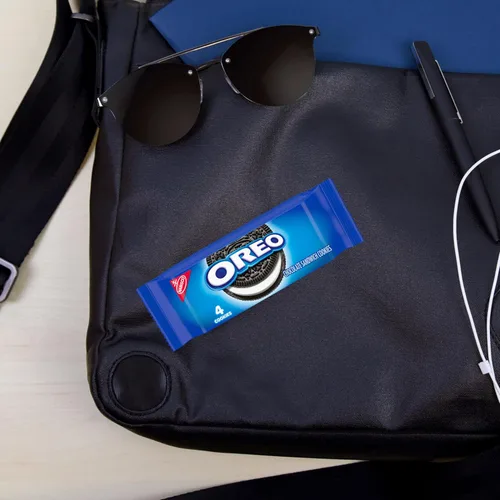 Miniatura 9 de OREO - Galletas de sándwich de chocolate, 30 paquetes de snack de 1.59 oz