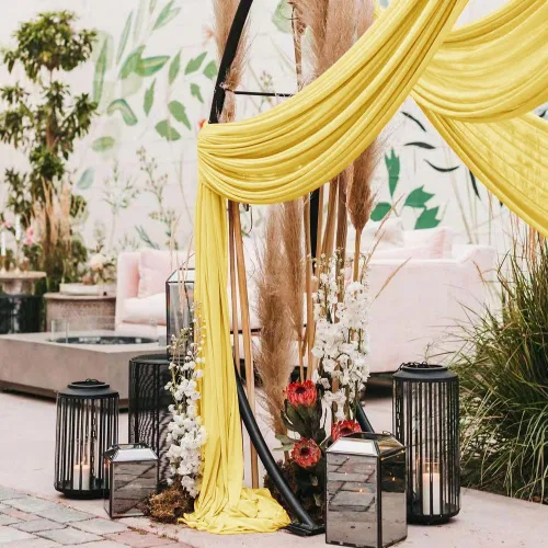 Miniatura 5 de LINXTAR Tela de Cortinaje para Arco de Boda 1 Panel 30'' x 18 Pies Gasa Transparente Amarilla Cortinaje de Arco para Cabina de Fotos Despedida