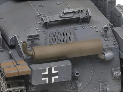Miniatura 5 de Tamiya 35369 1/35 Tanque alemán Lt Panzerkampfwagen 38t Ausf E/F