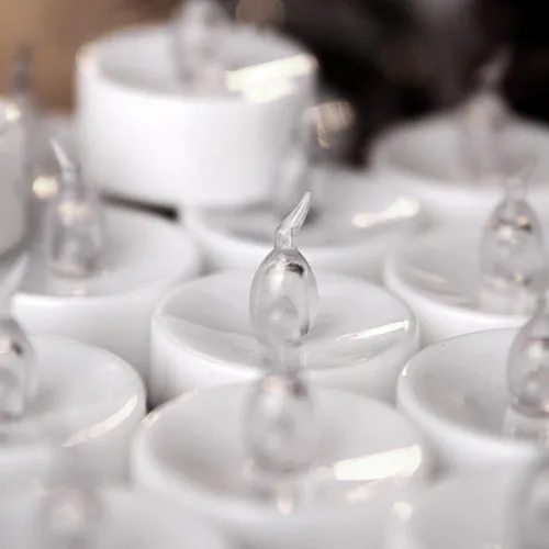 Miniatura 9 de AGPTEK Velas de té con temporizador, paquete de 24 velas LED con temporizador sin llama, funciona con pilas, velas sin parpadeo, velas de té