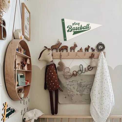 Miniatura 3 de Decoración para Sala de Juegos y Guardería para Niños, Banderas de Pennant de Béisbol para Jugar, Arte de Pared Retro Verde para Decoración
