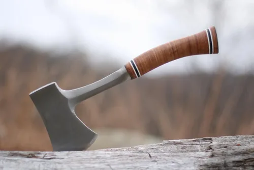 Miniatura 2 de Estwing Sportsman's Axe - Hacha de camping de 14 pulgadas con construcción de acero forjado y agarre de cuero genuino - E24A