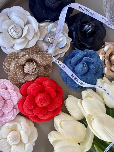 Miniatura 7 de Vintage Style Elegant Camellia Fabric Flower Brooch Pin Scarf Bridal Dress Wedding Accessories Jewelry Gift