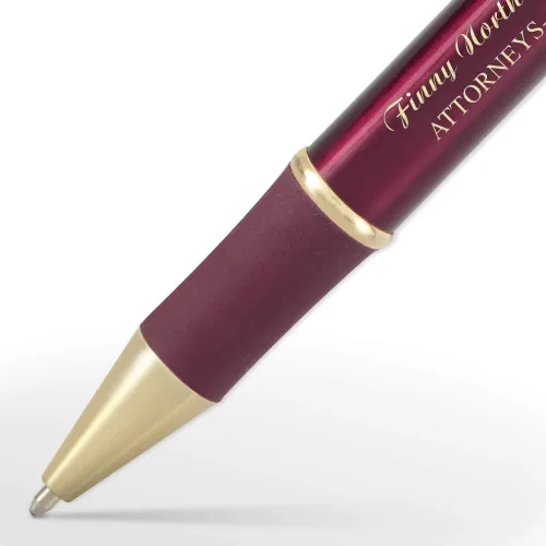 Miniatura 6 de 1 bolígrafo de metal ejecutivo grabado con láser personalizado en color negro clásico con detalles en tono dorado. Tinta negra.