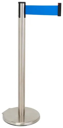 Miniatura 10 de QueuePole.Deluxe - Puntal de control de multitudes de 41 pulgadas con barrera retráctil de 10 pies, poste dorado, cinturón negro (RCCDXBZBK)
