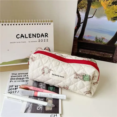 Miniatura 2 de Alafime Bolsa de maquillaje kawaii con patrones de oso conejo, bolsa de almacenamiento para cosméticos, bolsa de aseo con cremallera estética
