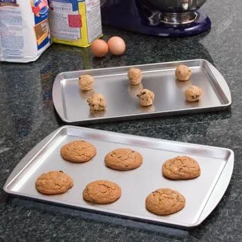 Miniatura 2 de Cooking Concepts Moldes antiadherentes para galletas, 13 x 9 x 1 juego de tres