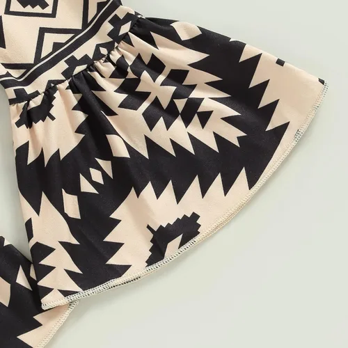 Miniatura 55 de fhutpw Conjunto de camiseta de manga corta con estampado de vaca y pantalones acampanados de dibujos animados para niñas