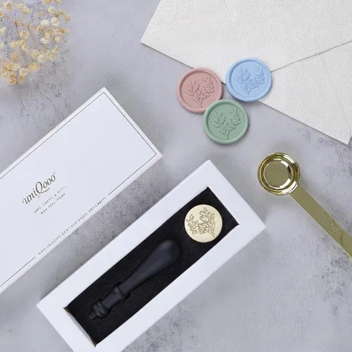 Miniatura 5 de UNIQOOO Eucalyptus Wax Seal Stamp with Wooden Handle, Floral Botanical Theme Vintage Brass Stamp for Wedding Invitation, DIY, Gift Wrap, Envelopes