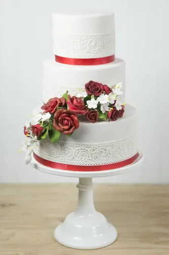 Miniatura 5 de Rosas de azúcar (12 unidades, grandes de 2 pulgadas) – Flores de goma de mascar con alambre con cáliz, rosas rojas para decoración de pasteles, por