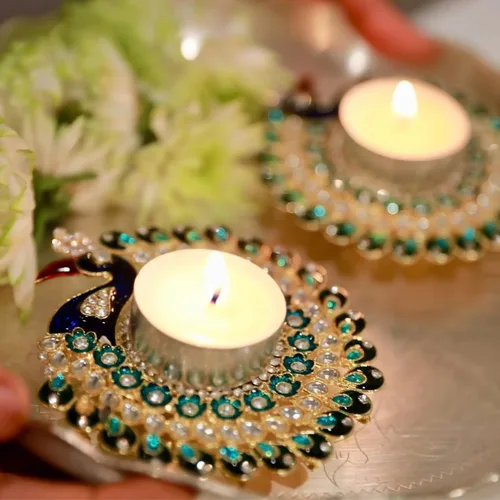 Miniatura 4 de LoveNspire Portavelas de pavo real, Diya decorativo para el hogar, Diwali Pooja, decoración de mesa de Navidad, recuerdos de boda y regalos