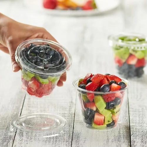 Miniatura 3 de GUSTO [9 oz. - 50 Vasos de Plástico Transparente con Tapas Planas (Sin Agujero), Vasos para Fruta con Tapas para Fiestas - Perfectos para Batidos, 9