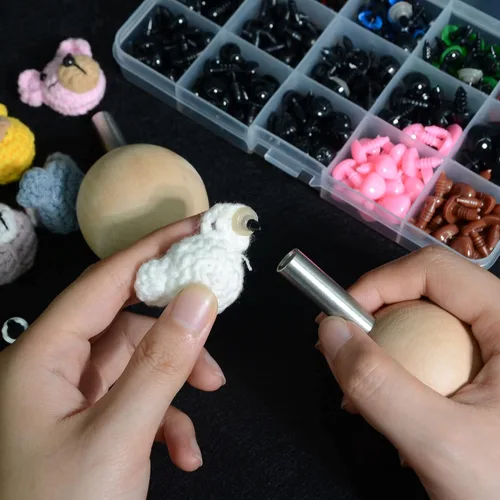 Miniatura 2 de UPTTHOW Herramienta auxiliar para fijar ojos y arandelas de seguridad, ojos y narices de muñeca para amigurumi, ojos de oso arreglar, utensilios