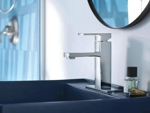 Miniatura 7 de Moen Revyl - Grifo cromado de un solo agujero con una manija para fregadero de baño moderno con plato de cubierta opcional y montaje de desagüe