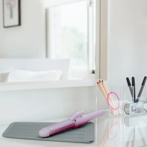 Miniatura 8 de 3 piezas de alfombrilla de silicona resistente al calor con bolsa para alisador de pelo, rizador, plancha plana y herramientas calientes