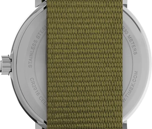 Miniatura 2 de Timex Reloj Weekender para mujer de 1.220in - Caja plateada con correa de tela de camuflaje esfera blanca