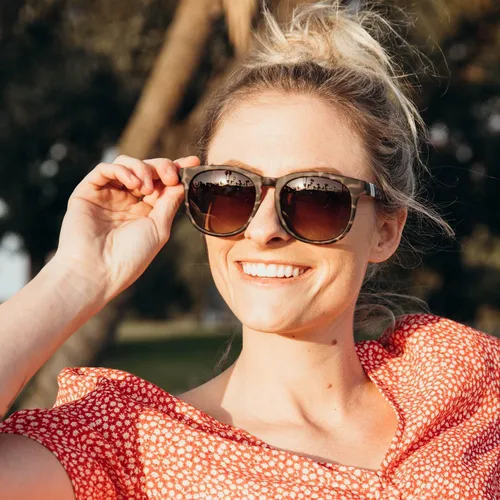 Miniatura 6 de Blenders Eyewear Serie H - Gafas de sol polarizadas - Ojo de gato redondo, bisagra con resorte - 100% protección UV - Para mujer
