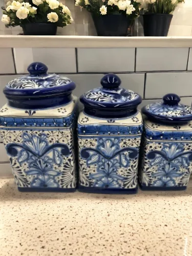 Miniatura 2 de Botes de Talavera XL hechos a mano en azul y blanco, juego de arte popular de 3 piezas Auténtico almacenamiento de cocina de cerámica mexicana