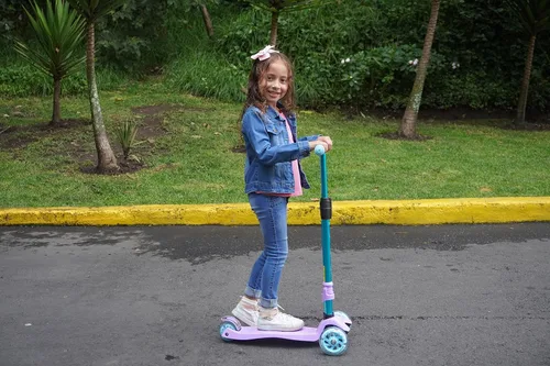 Miniatura 6 de Patinete de 3 ruedas para niños de 6 a 12 años, patinete infantil con ruedas iluminadas, diseño de cubierta resistente y 4 alturas ajustables