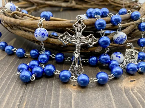 Miniatura 5 de Nazareth Store Pearl Beads Rosary White Flowers Beaded Necklace Lourdes Medal & Cross Crucifix