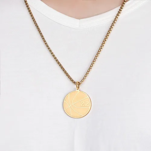 Miniatura 5 de Susook Collar con números de baloncesto para niños, colgante de baloncesto de acero inoxidable dorado, joyería deportiva, regalos para hombres