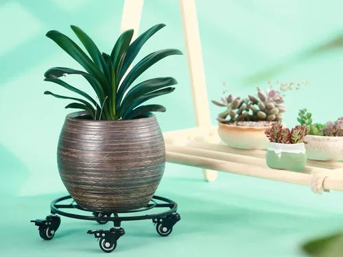 Miniatura 7 de Paquete de 2 organizadores grandes de metal para plantas con ruedas de 13.6 pulgadas, soportes rodantes para plantas de hierro forjado, rodillos