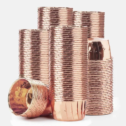Miniatura 18 de EUSOAR Vasos para hornear, 50 forros para cupcakes de 3.5 onzas, forros para magdalenas de Navidad, envoltorios de cupcakes, papel para magdalenas