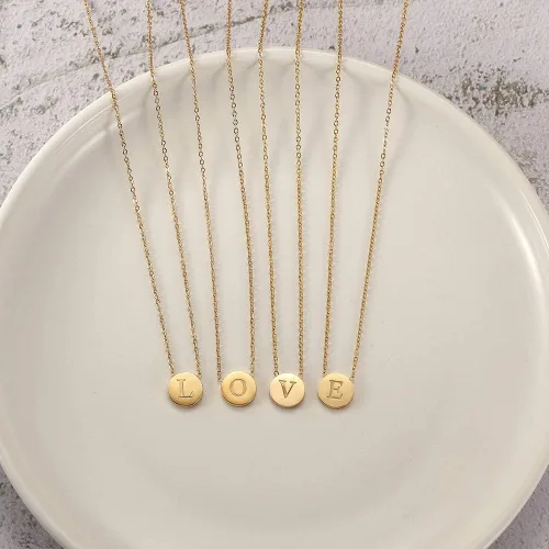 Miniatura 2 de CIUNOFOR Collar chapado en oro con inicial de disco redondo, collar de letra grabada con cadena ajustable para mujeres y niñas