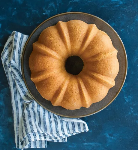 Miniatura 2 de Nordic Ware Treat Bundt Pan, 12 tazas