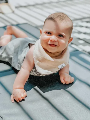 Miniatura 3 de DiaperSquad's 100% Organic Cotton Baby Drool Bibs, Super Absorbent & Adjustable Baby Bibs for Drooling and Teething Neutro