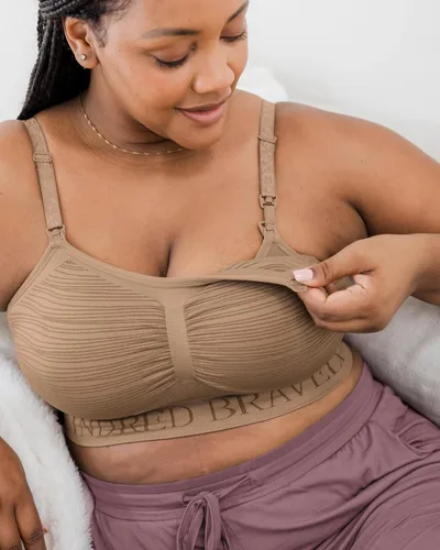 Miniatura 18 de Kindred Bravely Sublime Pumping Bra Hands Free, Adjustable Pumping & Nursing Bra with EasyClip for All Breast Pumps