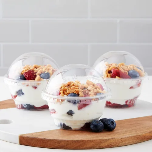 Miniatura 3 de Juvale Vasos de plástico con tapas, 5 onzas, transparentes, paquete de 50 unidades, tazas de postre y recipientes de helado con tapas de cúpula