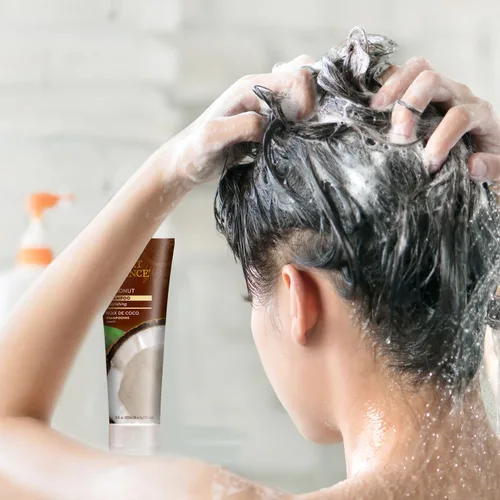 Miniatura 5 de Desert Essence Champú de coco, 8 onzas líquidas, sin gluten, vegano, sin parabenos, nutritivo para cabello seco con aceite de coco, manteca
