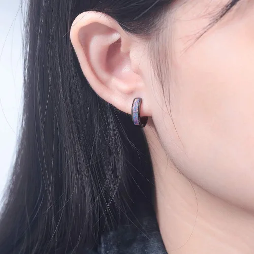 Miniatura 5 de CiNily Aretes Huggie de ópalo con bisagras, chapados en oro, hipoalergénicos, pequeños aretes de aro para mujeres, adolescentes, niñas, hombres
