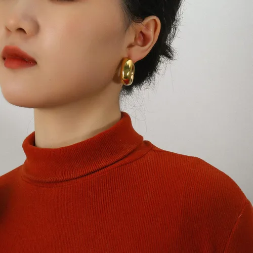 Miniatura 5 de Aretes de aro de oro grueso para mujer gruesos chapados en oro real de 18 quilates ligeros