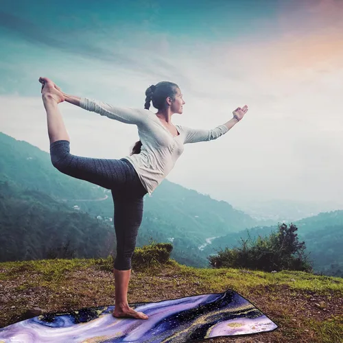 Miniatura 8 de QiyI Toalla para Esterilla de Yoga con Bolsillos en las Esquinas, Toallas de Yoga Antideslizantes que Absorben el Sudor para Yoga Caliente, Mantas