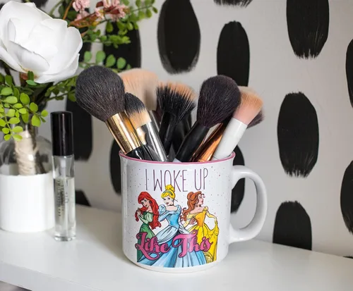Miniatura 6 de Silver Buffalo Disney Princess I Woke Up Like This - Taza de cerámica con Ariel, Cenicienta y Belle, 20 onzas