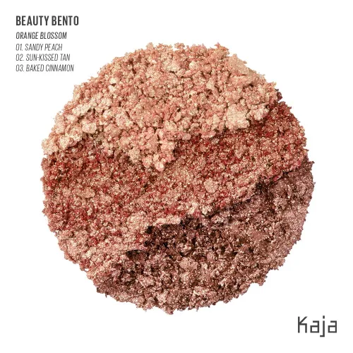 Miniatura 2 de Kaja Beauty Bento Collection - Trío de sombras de ojos elásticas Tonos naranja melocotón, tamaño de viaje, 02 Flor de Naranja, premio Allure Best