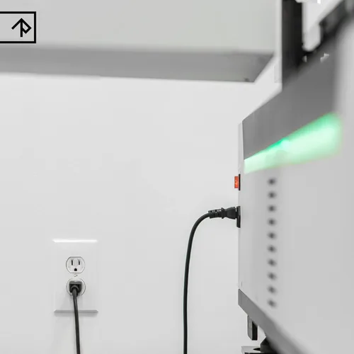 Miniatura 7 de Cable de alimentación universal de 6 pies aprobado por UL (paquete de 2) - Cable de monitor de computadora IEC C13 a NEMA 5-15P para departamentos