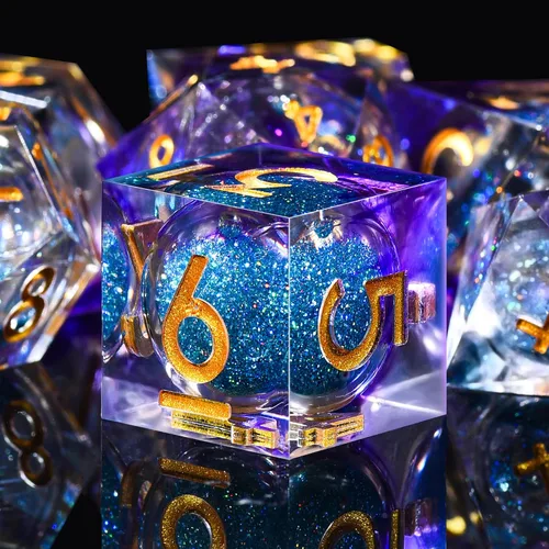 Miniatura 23 de AUSTOR Juego de dados DND de resina de núcleo líquido, de borde afilado poliédricos, juego de 7 dados DND de arena movediza hechos a mano de resina