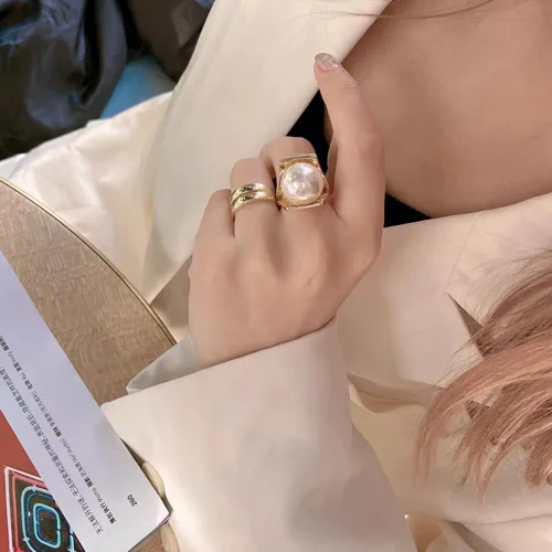 Miniatura 4 de OIDIMS Anillo de perlas exageradas de acero inoxidable en forma de Y, estilo único, anillos grandes personalizados, joyería de ajuste cómodo