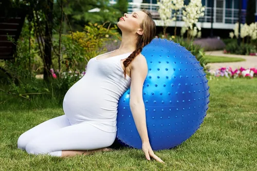 Miniatura 6 de Bola de Ejercicio Sensorial Grande para Niños, Paquete de 2 Bolas de Ejercicio 33.5" 85CM Hinchables para Niños Pequeños, Grandes Juguetes Inflables