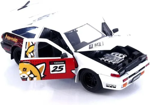 Miniatura 5 de Jada Toys Sanrio 1:24 1986 Toyota Trueno (AE86) - Figura de coche fundido a presión y Aggretsuko, juguetes para niños y adultos (33725)