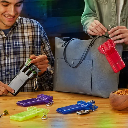 Miniatura 8 de Casemaster de GLD Products - Estuche ajustable para dardos Nomad Amarillo Neón